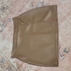 Ci Sono Stretchy Vegan Leather Brown Front Slit Mini Skirt - Size M